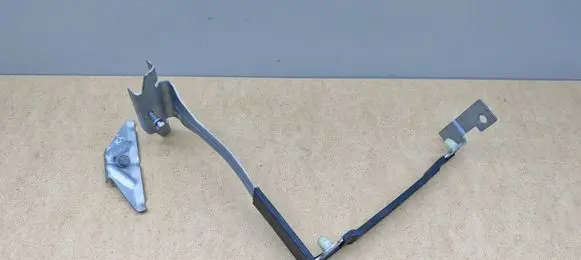 BMW X5 E70 Battery bracket 7555905