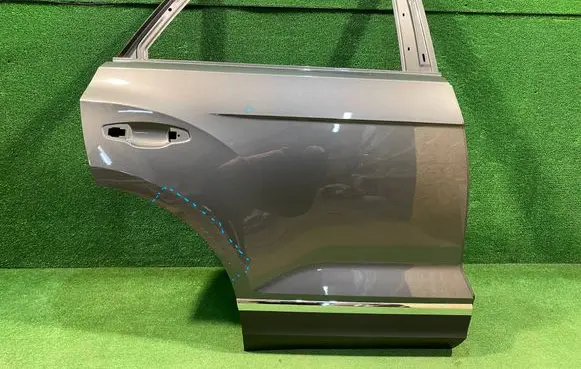 Volkswagen T-Roc Rear door 2GA833312L