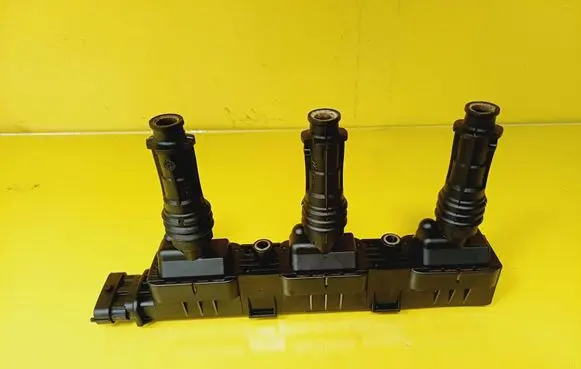 Opel Agila A High voltage ignition coil 0221503471
