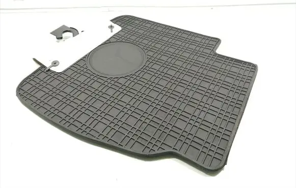 Mercedes-Benz 190 W201 Rear floor mat Q38080016