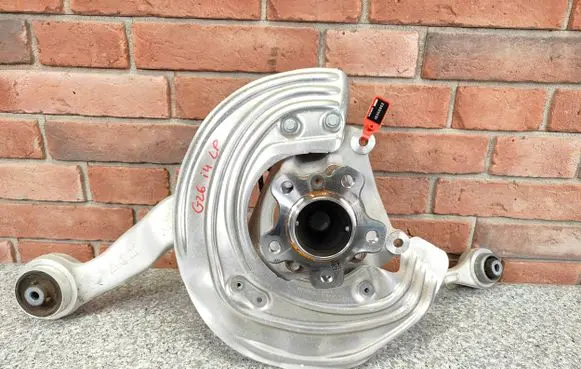 BMW i4 Front wheel hub spindle knuckle 6893259 6895241