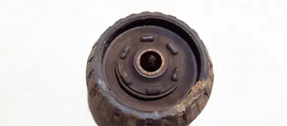 Opel Omega B1 Coil spring mount 90251358