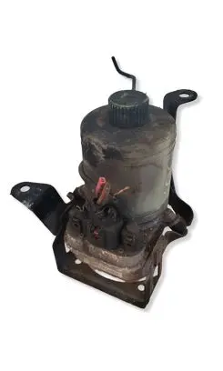 Volkswagen Polo IV 9N3 Power steering pump 6Q0423156AB M32770036M7