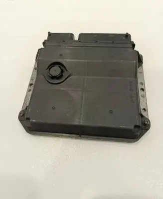 Toyota Auris 150 Engine control unit/module 8966102D91 MB1758009590