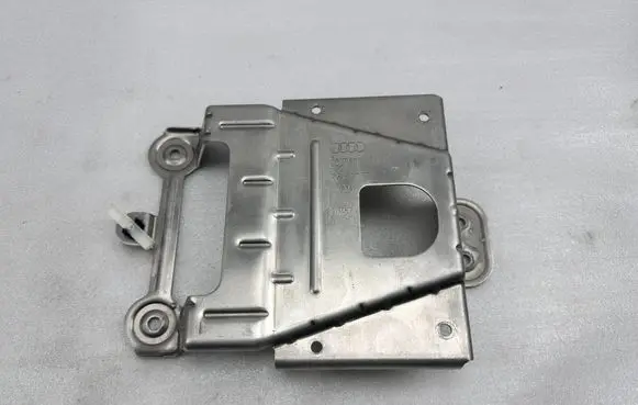 Audi A8 S8 D4 4H Holder (bracket) 8K0907731