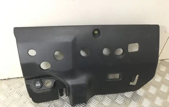 Porsche Cayenne (92A) Dashboard lower bottom trim panel 7P5815174B
