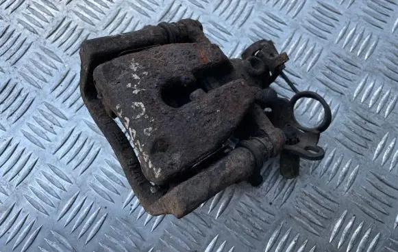Ford Mondeo MK IV Rear brake caliper