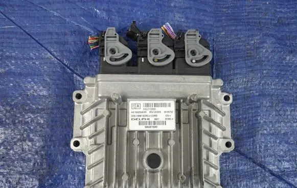 Peugeot 407 Engine control unit/module 9663548180 9664873580