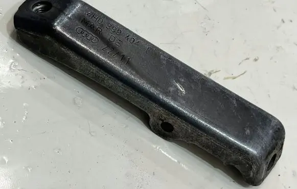 Audi A8 S8 D4 4H Gearbox mounting bracket 4H0399404E| 888.119.561XK000437