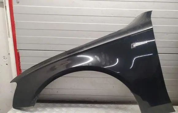 Audi A4 S4 B8 8K Fender 8K0821105A