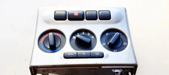 Opel Zafira A Climate control unit 90589777