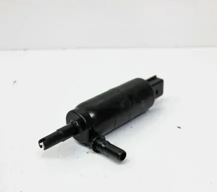 BMW 4 F36 Gran coupe Headlight washer pump 7217792