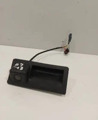 Volkswagen PASSAT B7 Tailgate handle with camera 3N0827566A