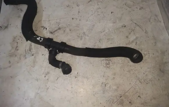 Volvo S60 Engine coolant pipe/hose S4000250