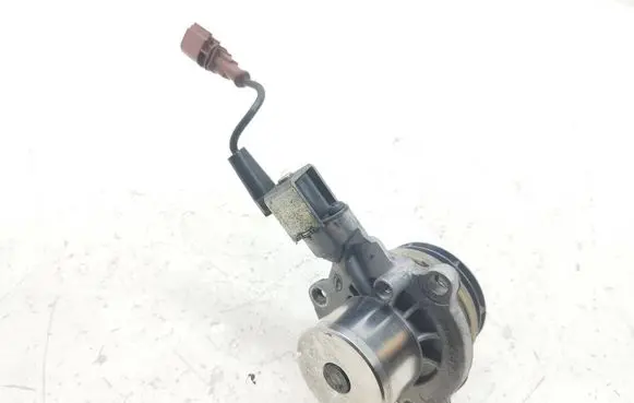 Seat Leon (5F) Water pump 04L907284 1306130857