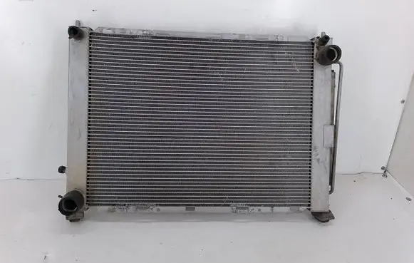 Renault Clio III Front piece kit 637625