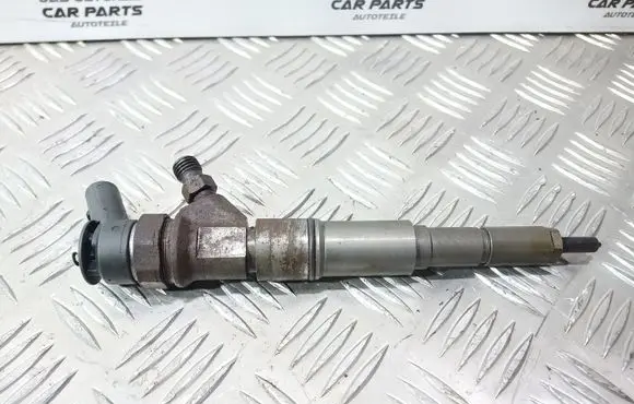 BMW 5 E60 E61 Fuel injector 0445110212 7794652