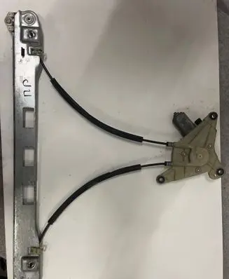 Renault Master III Front door window regulator with motor 807200008R
