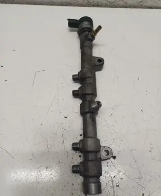 Land Rover Range Rover Evoque L538 Fuel main line pipe 0445218024