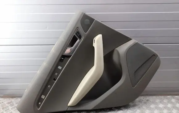 Audi Q5 SQ5 Rear door card panel trim 8R0867305