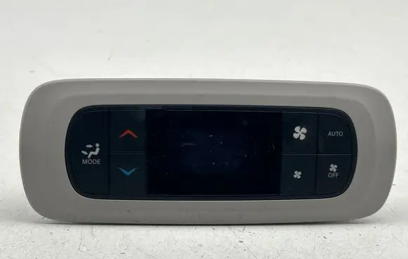 Chrysler Pacifica Climate control unit P68223337AF T298610252