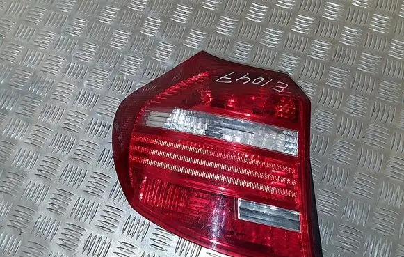 Rear/tail lights