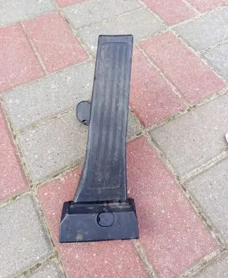 Hyundai Tucson IV NX4 Accelerator throttle pedal 32700N7100 F2202081659 F2201150104