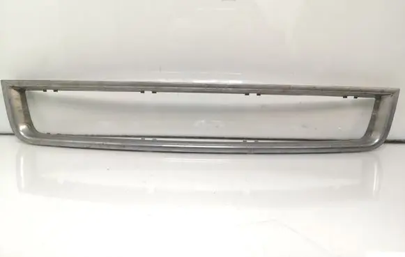Audi A4 S4 B6 8E 8H Front bumper lower grill 8E0807647