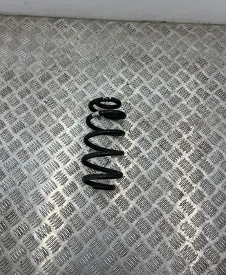 BMW 2 F46 Rear coil spring