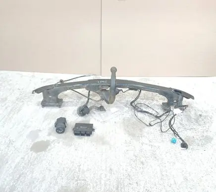 Mercedes-Benz C W204 Tow bar set 313247698 A2129001901 A2125451232