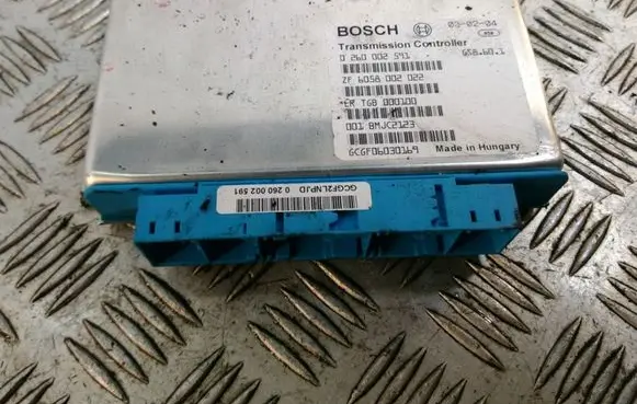 Land Rover Range Rover Sport L320 Air suspension control unit module (rear) 0260002591 6058002