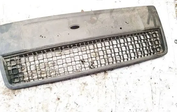 Ford Fusion Front bumper lower grill 6n1117b968a 6n11-17b968-a