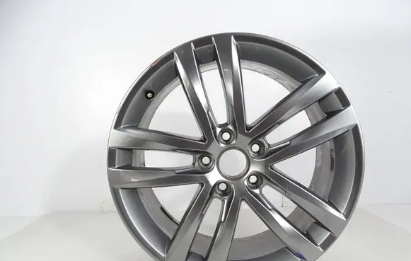 Volkswagen Golf VII Original wheel cap 5G0601025AF