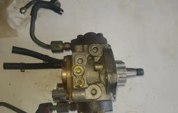 Mazda 6 Fuel injection high pressure pump RF5C