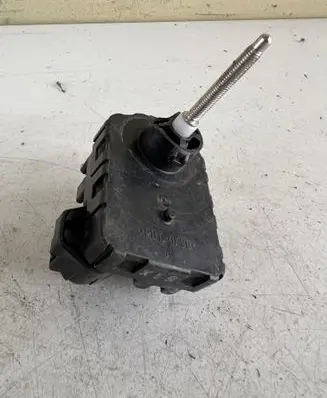 Toyota Land Cruiser (J120) Headlight level adjustment motor 15A2102307A 15A2102526B