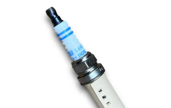 Lancia Thesis Spark plug 46471078