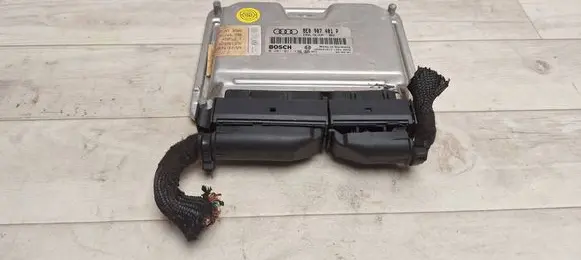 Audi A4 S4 B6 8E 8H Engine control unit/module 8E0907401P 0281011136 1039S01813