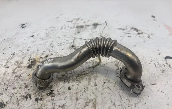 Volkswagen Jetta VI EGR valve line/pipe/hose 03L131521