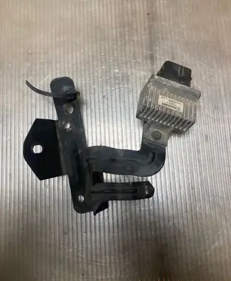 Glow plug pre-heat relay