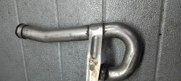 Nissan Qashqai EGR valve line/pipe/hose