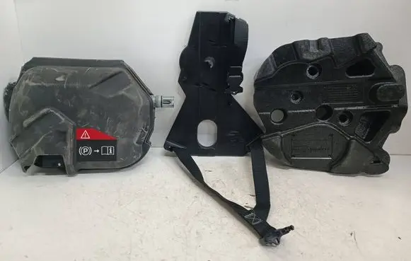 Citroen DS4 Hand brake/parking brake motor 9672984680 3045768 0204007471