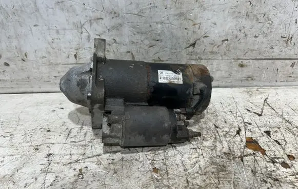 Opel Insignia A Starter motor 55358857