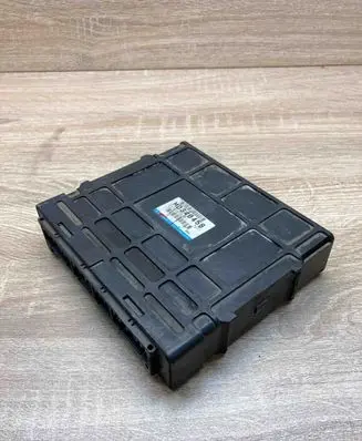 Mitsubishi Galant Engine control unit/module ECU MD340456 E2T67673H
