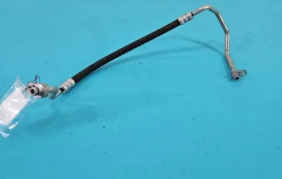 Air conditioning (A/C) pipe/hose