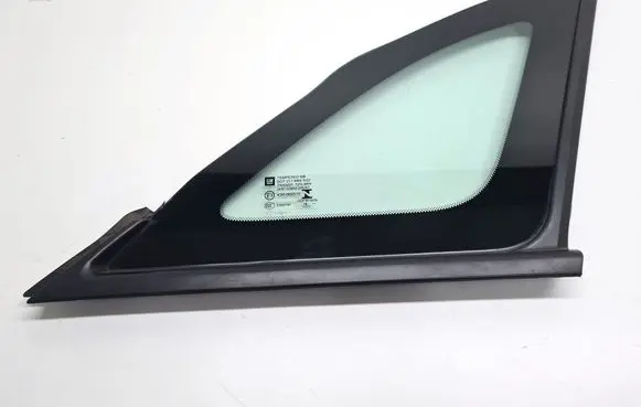 Opel Crossland X Rear side window 13478714