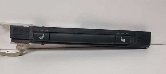 BMW 3 E92 E93 Seat heating switch 6962589 03743650