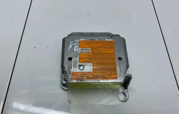 Nissan Juke I F15 Airbag control unit/module 988201KC0A