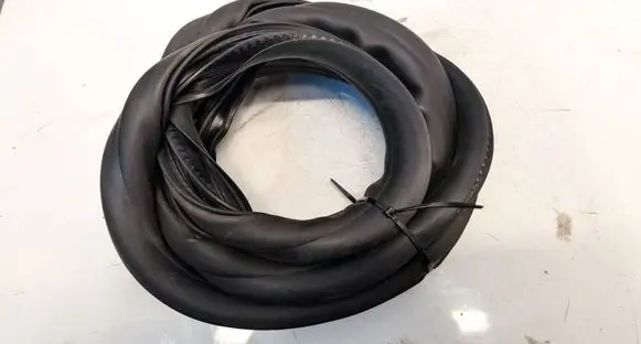 Volvo V60 Rubber seal rear door P594A