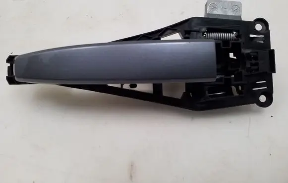 Opel Zafira B Front door exterior handle 24463523