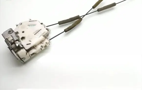 Honda FR-V Front door lock